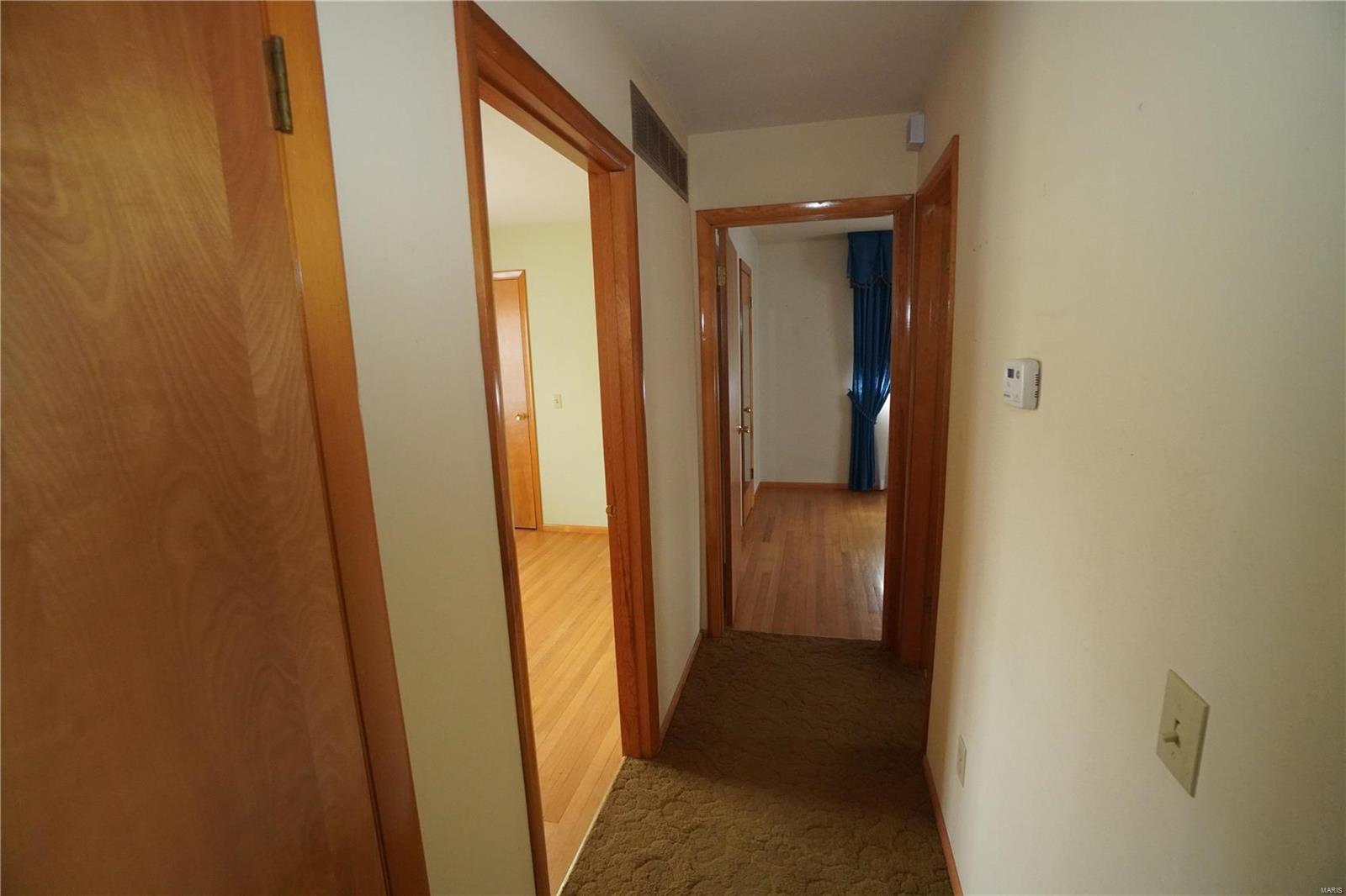 2018 Hillcreek Road Collinsville, IL 62234 - Photo 15 of 67 Gallery Image 15