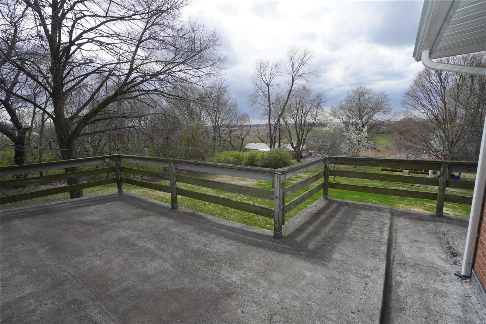 2018 Hillcreek Road Collinsville, IL 62234 - Photo 17 of 67 Gallery Image 17