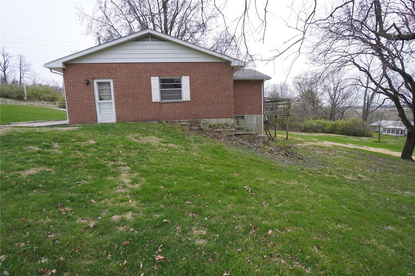 2018 Hillcreek Road Collinsville, IL 62234 - Photo 58 of 67 Gallery Image 58