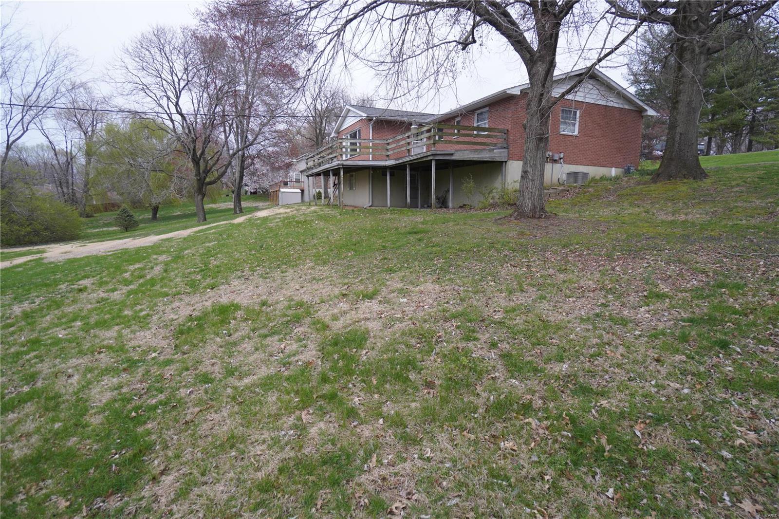 2018 Hillcreek Road Collinsville, IL 62234 - Photo 63 of 67 Gallery Image 63