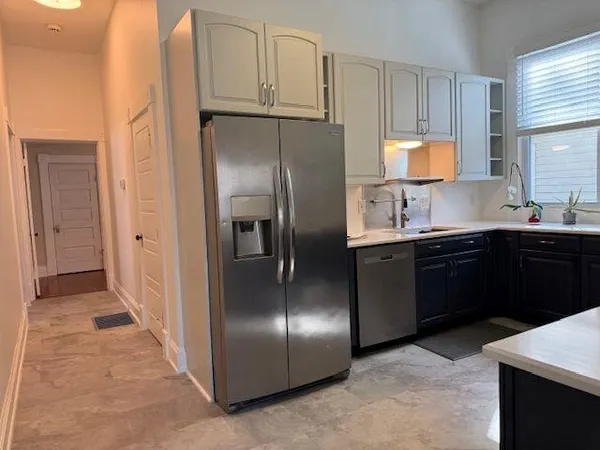 $299,900 | 2104 Vinton Avenue, Memphis, TN 38104