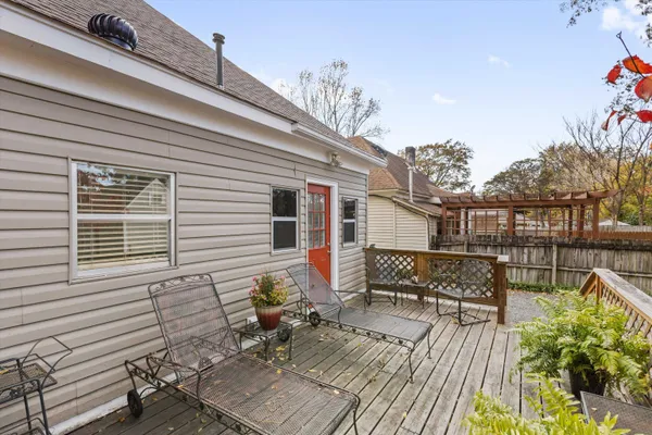 $299,900 | 2104 Vinton Avenue, Memphis, TN 38104