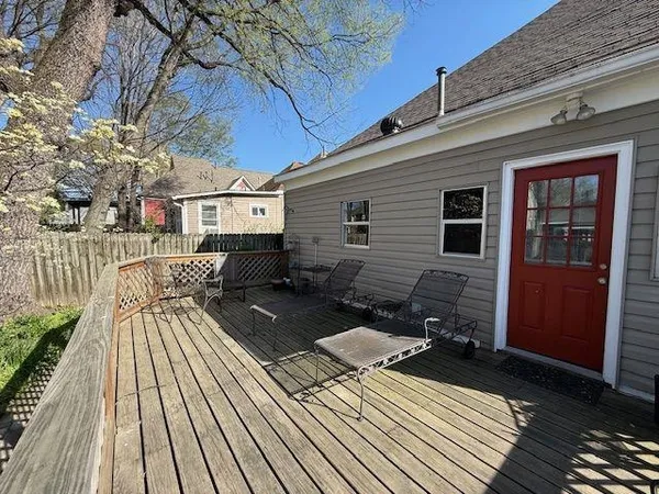 $299,900 | 2104 Vinton Avenue, Memphis, TN 38104