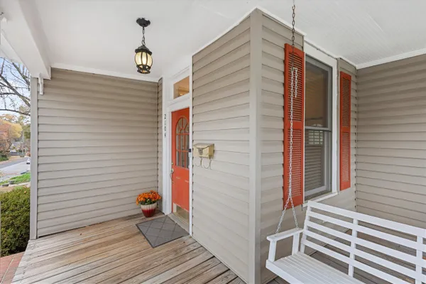 $299,900 | 2104 Vinton Avenue, Memphis, TN 38104