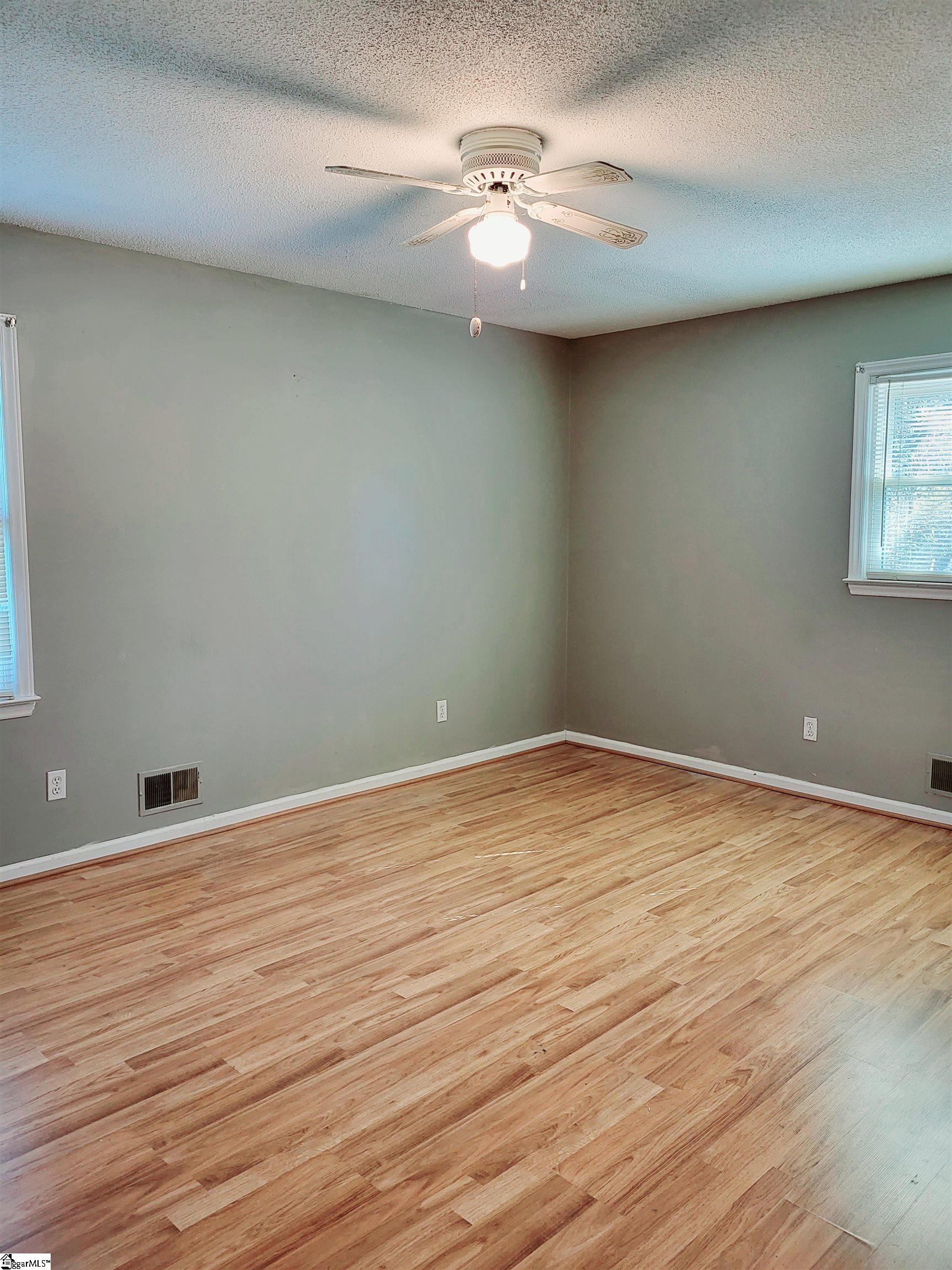 202 Ray Hill Road Moore, SC 29369 - Photo 13 of 26 Gallery Image 13