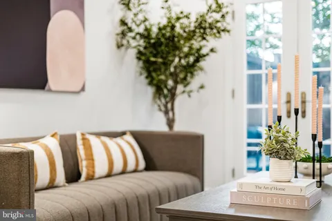 $915,000 | 1614 Beekman Place Northwest, Unit C, Washington, DC 20009