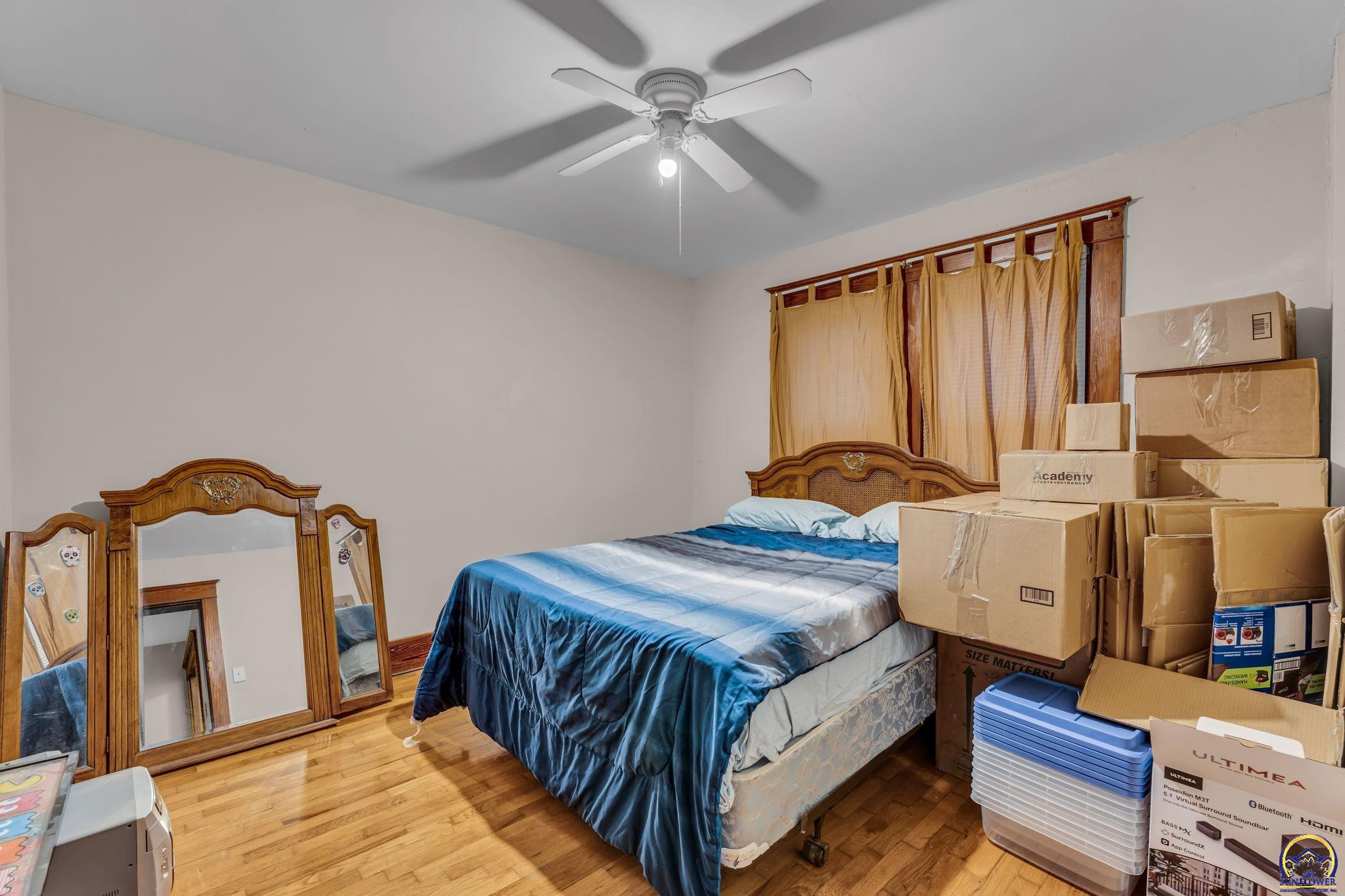 700 Southwest Roosevelt Street Topeka, KS 66606 - Photo 17 of 23