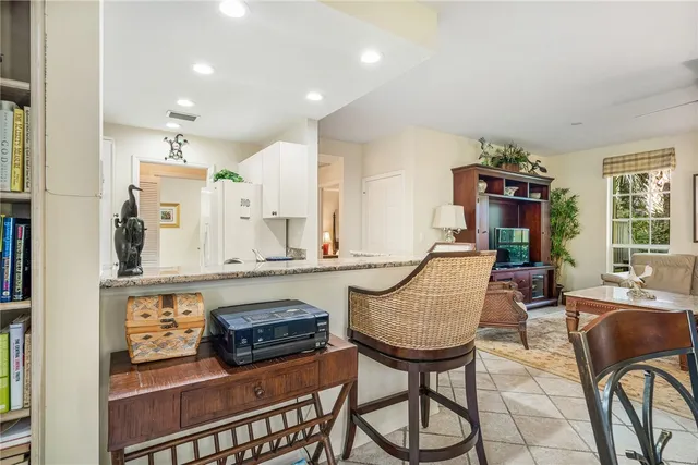 $7,500 | 1385 Winding Oaks Circle West, Unit 702, Vero Beach, FL 32963