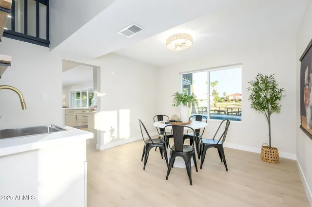 $1,049,995 | 2552 South Playa, Mesa, AZ 85202