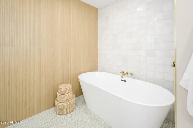 $1,049,995 | 2552 South Playa, Mesa, AZ 85202