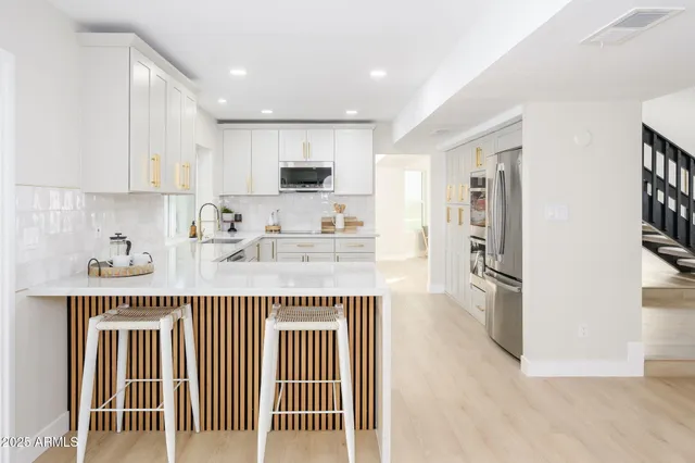 $1,049,995 | 2552 South Playa, Mesa, AZ 85202