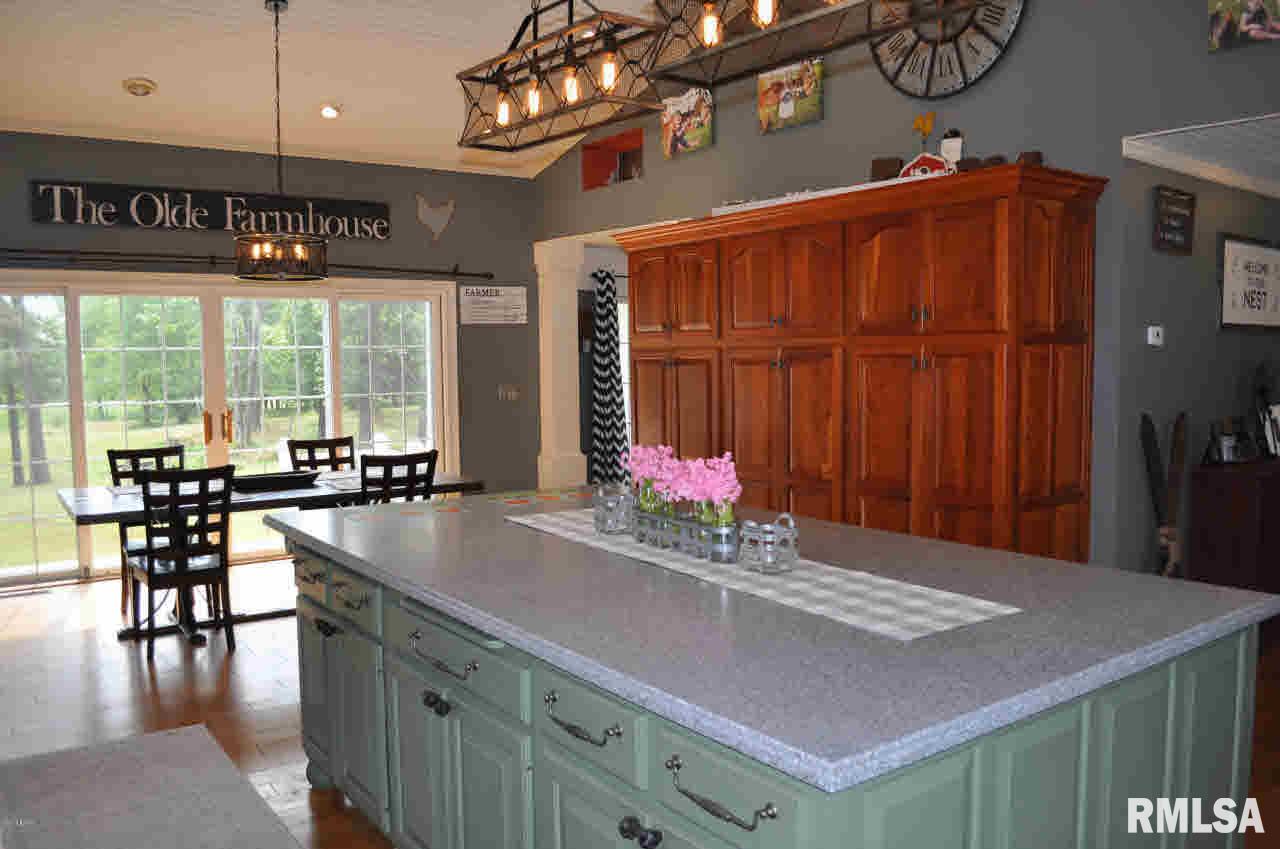 17299 East Marlow Road Mount Vernon, IL 62864 - Photo 15 of 50 Gallery Image 15