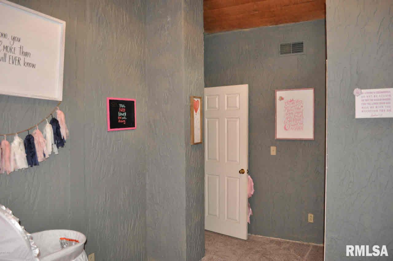 17299 East Marlow Road Mount Vernon, IL 62864 - Photo 47 of 50 Gallery Image 47