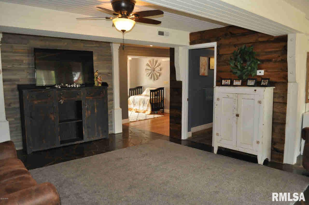 17299 East Marlow Road Mount Vernon, IL 62864 - Photo 9 of 50 Gallery Image 9
