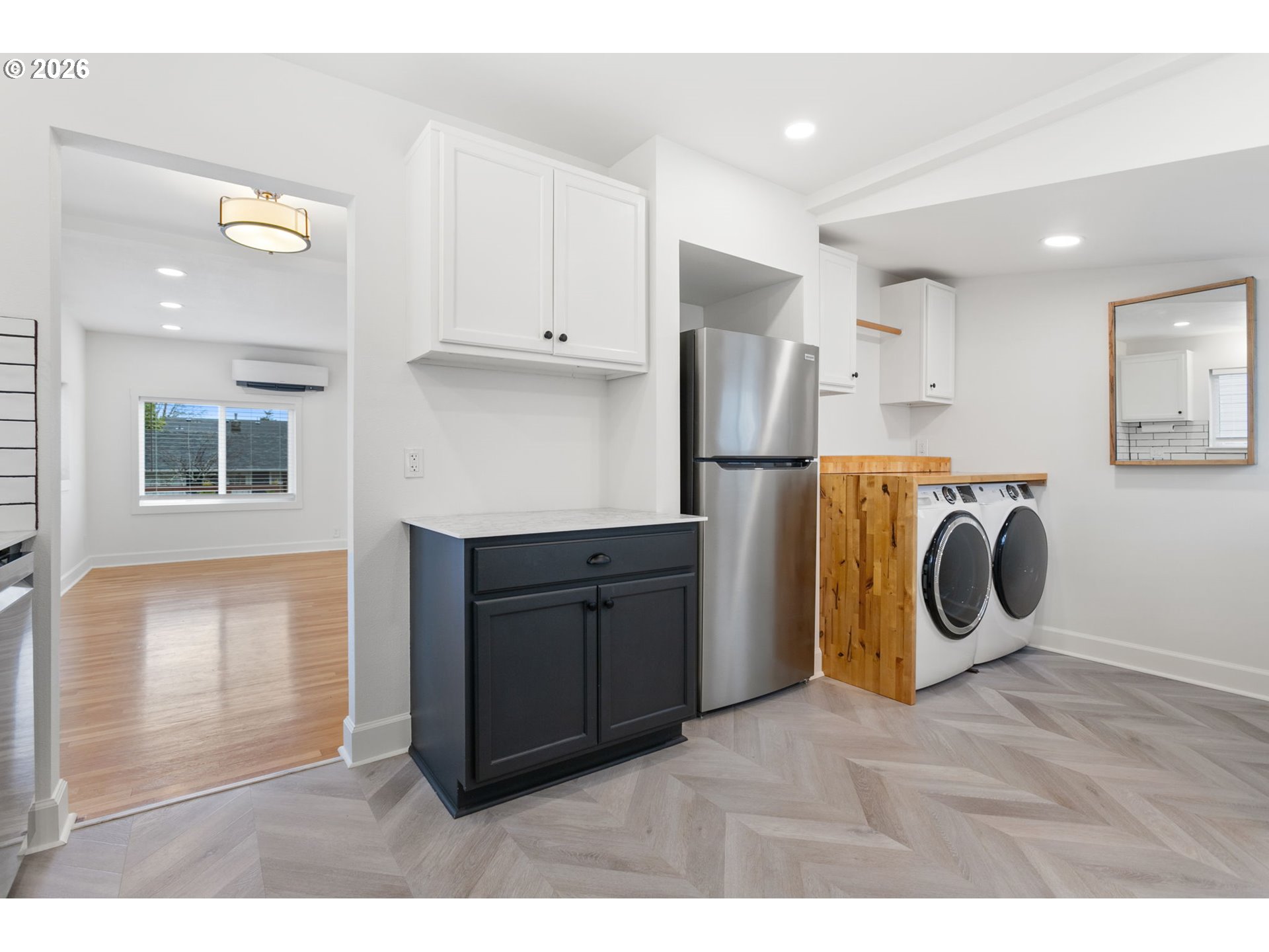 418 Dewey Street Oregon City, OR 97045 - Photo 6 of 22