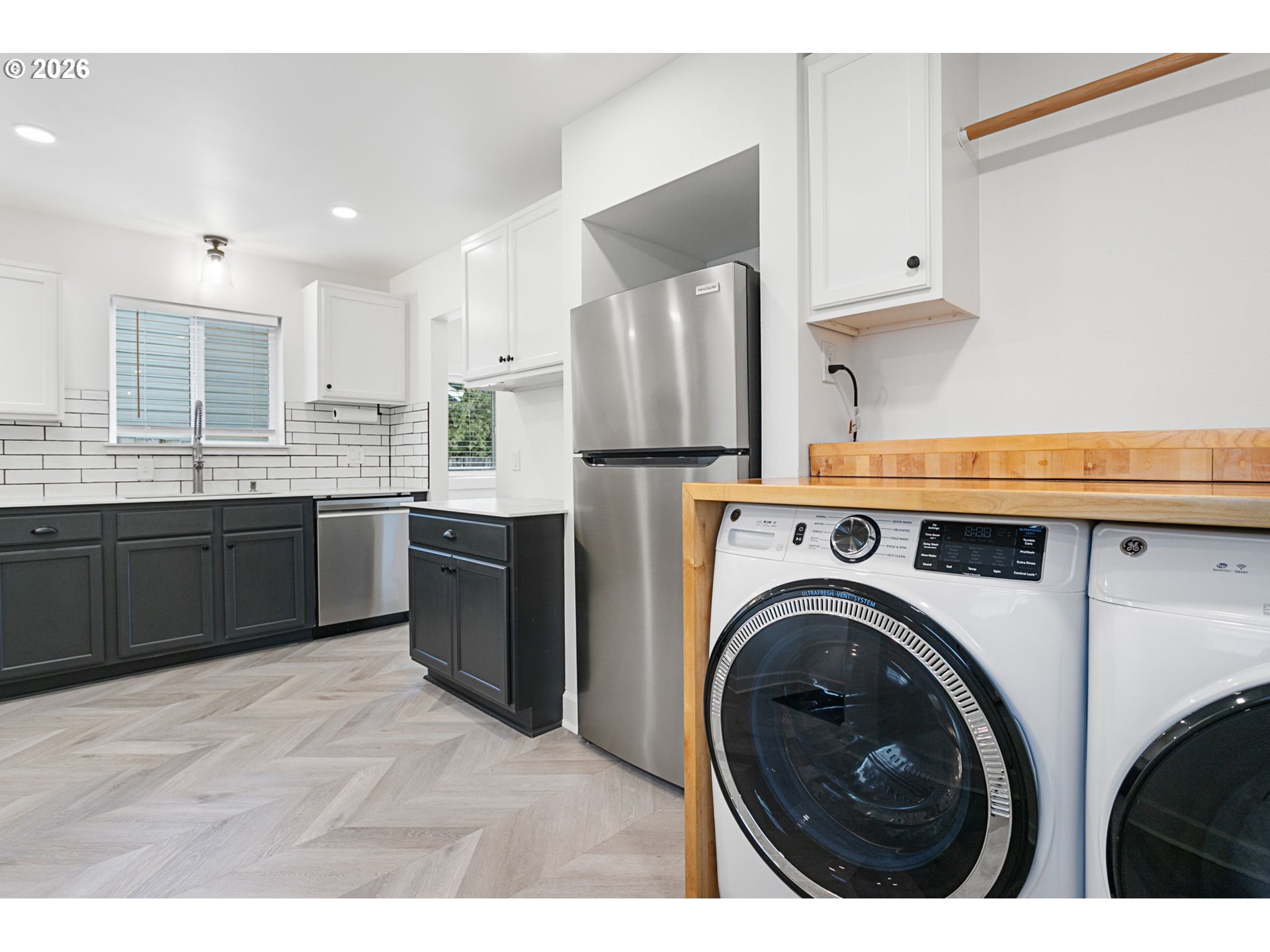 418 Dewey Street Oregon City, OR 97045 - Photo 7 of 22