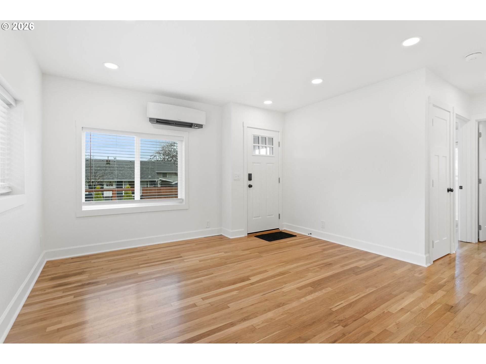 418 Dewey Street Oregon City, OR 97045 - Photo 9 of 22