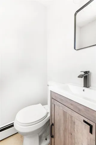 $599,000 | 14 Bayside Avenue, Medford, NY 11763