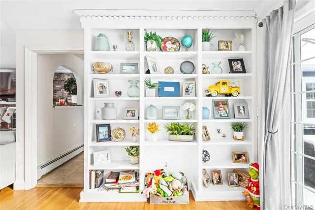 $599,000 | 14 Bayside Avenue, Medford, NY 11763