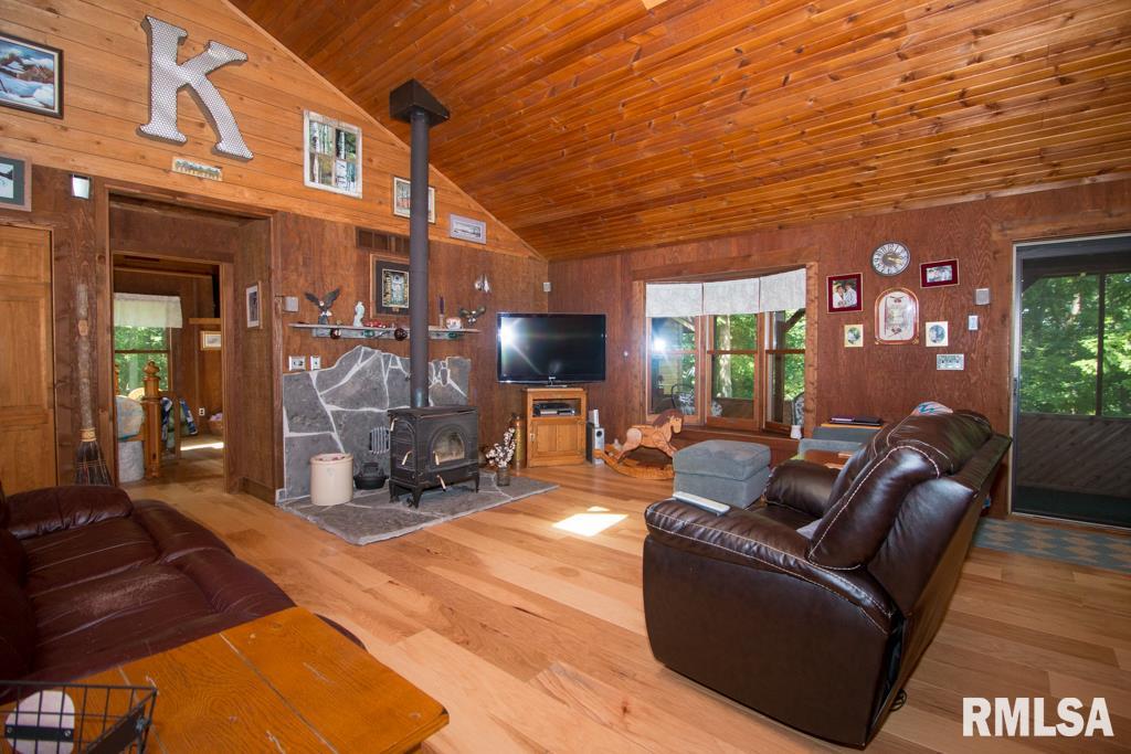 9208 163rd Street West Taylor Ridge, IL 61284 - Photo 3 of 22 Gallery Image 3