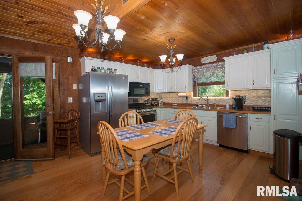9208 163rd Street West Taylor Ridge, IL 61284 - Photo 5 of 22 Gallery Image 5