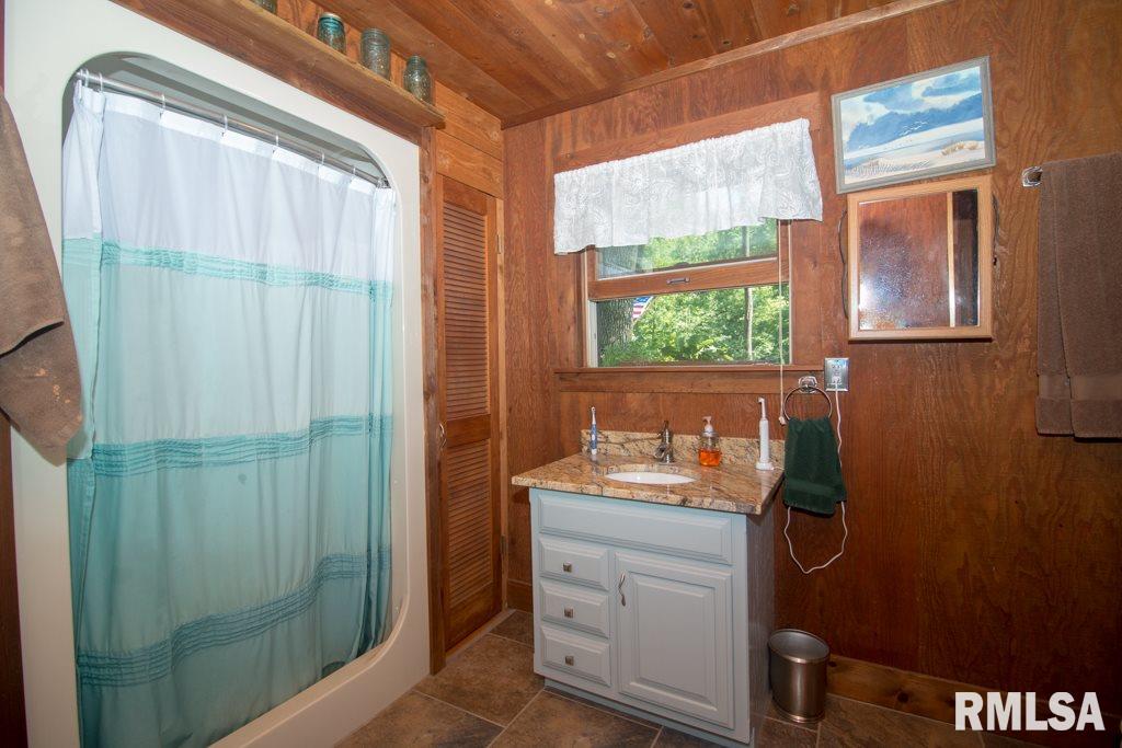 9208 163rd Street West Taylor Ridge, IL 61284 - Photo 8 of 22 Gallery Image 8