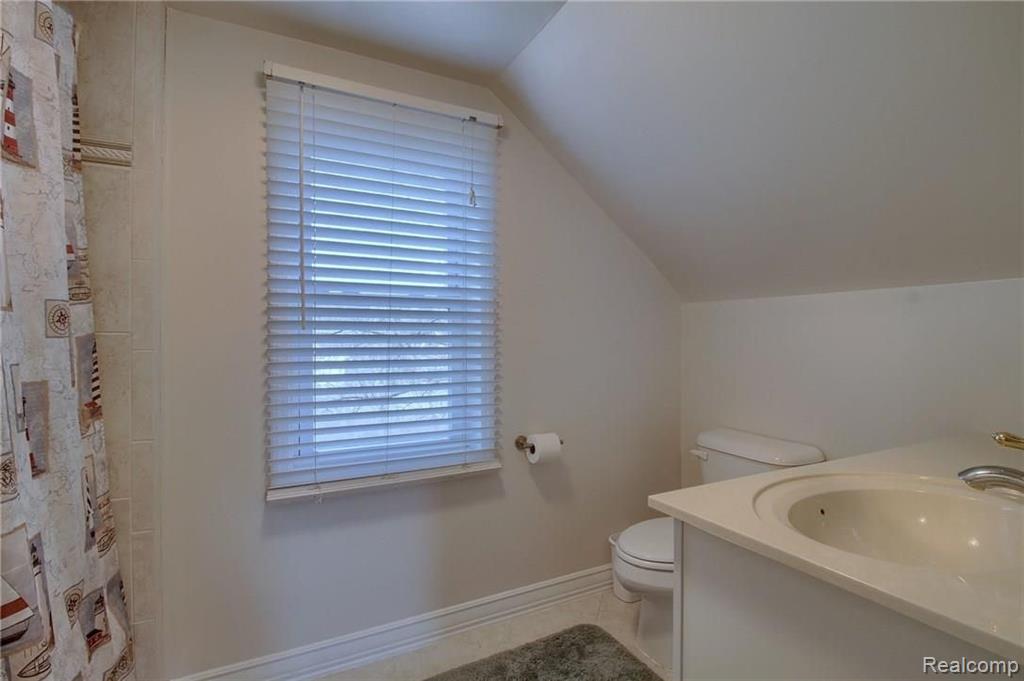 50180 Callens Road Chesterfield, MI 48047 - Photo 23 of 33