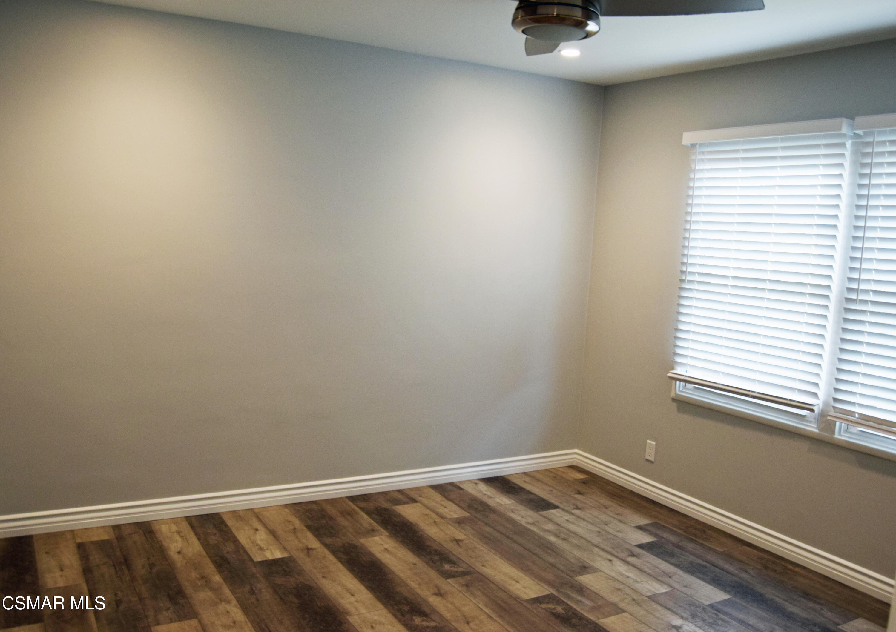 9131 Bartee Avenue Arleta, CA 91331 - Photo 18 of 27 a view of an empty room with a window