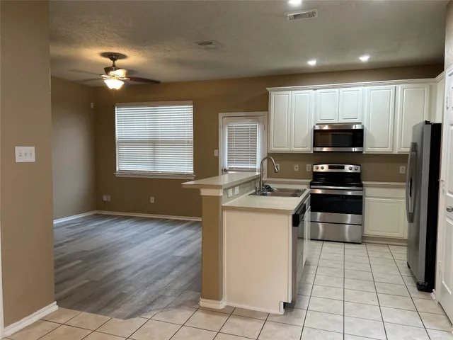 $1,925 | 14430 Fairbuff Lane, Houston, TX 77014