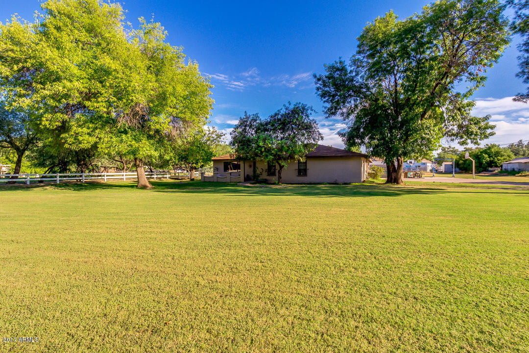 3044 East Backus Road Mesa, AZ 85213 - Photo 3 of 47 03-Backus