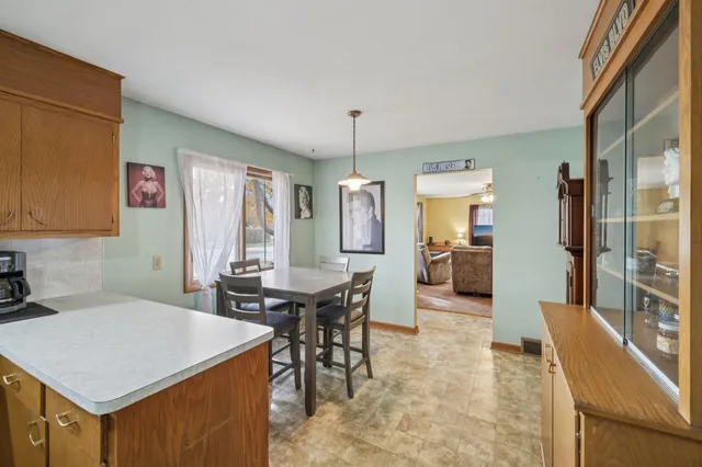 $300,000 | 909 Mulberry Street, Lake Mills, WI 53551