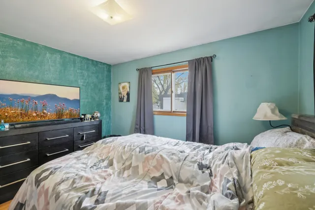 $300,000 | 909 Mulberry Street, Lake Mills, WI 53551