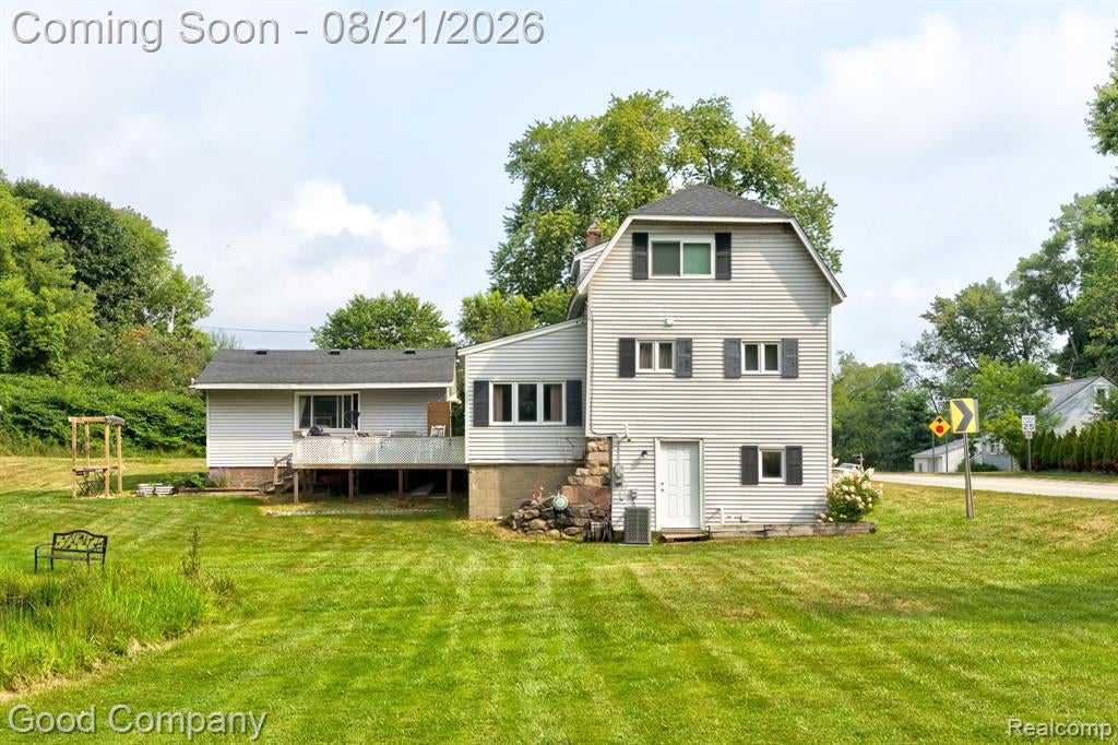 1269 Rochester Road Leonard, MI 48367 - Photo 1 of 53 Gallery Image 1