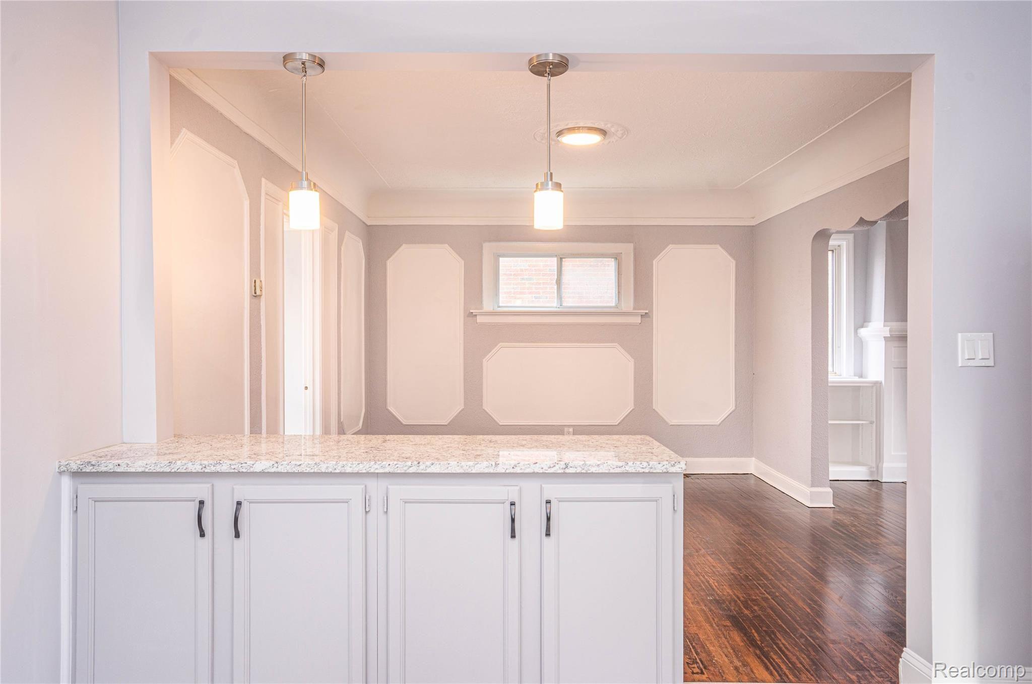 17319 Edinborough Road Detroit, MI 48219 - Photo 10 of 16 DSC05938-Edit.jpg