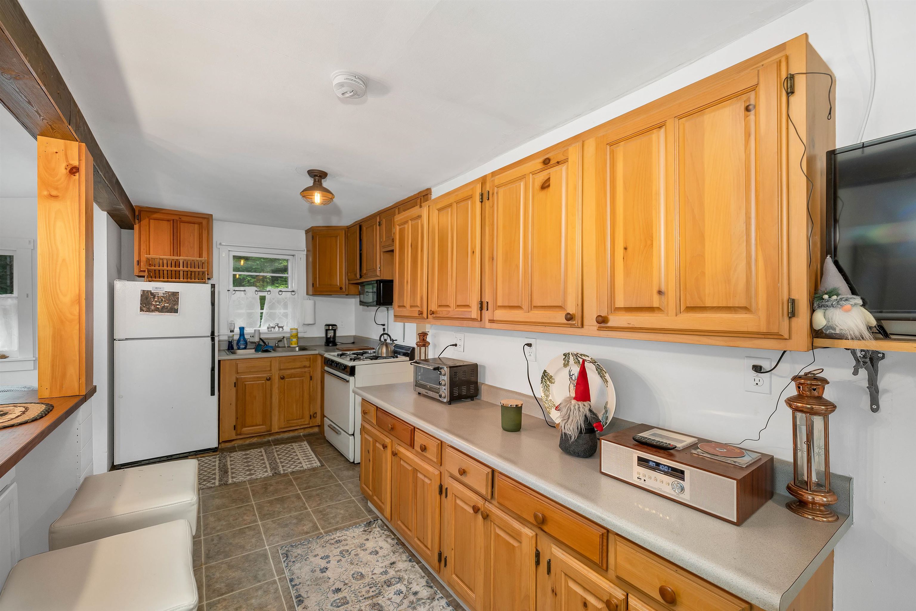 76 Granite Road Ossipee, NH 03864 - Photo 9 of 33