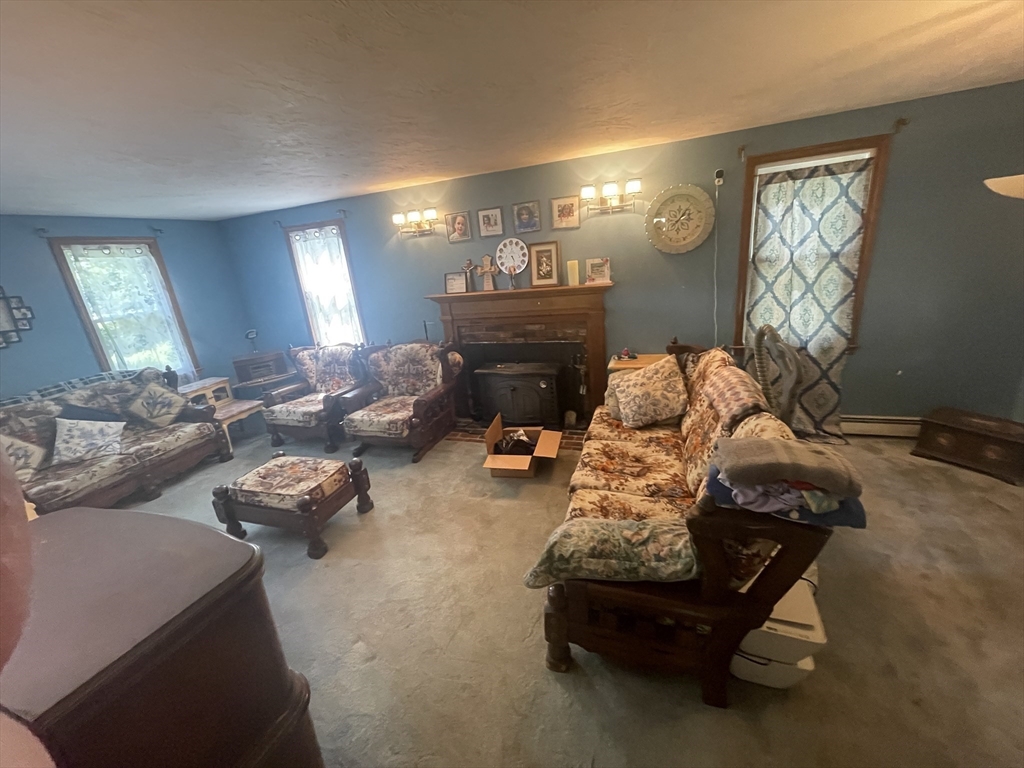 21 Spring Street Plympton, MA 02367 - Photo 11 of 21 Gallery Image 11