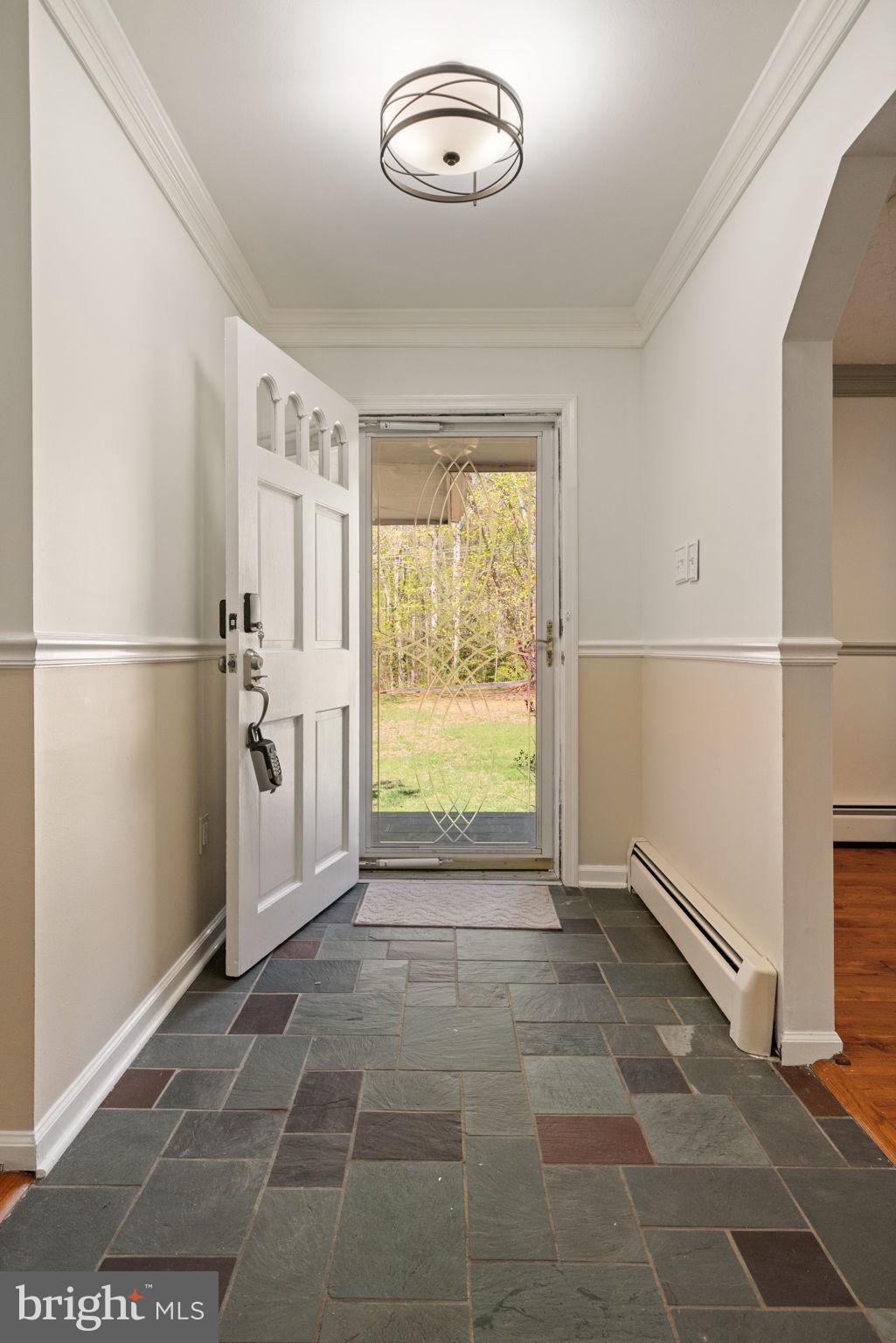 7005 Harvey Road Manassas, VA 20112 - Photo 8 of 59 Gallery Image 8
