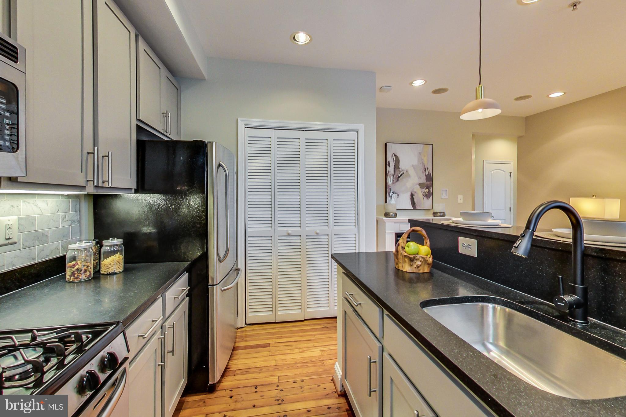 410 15th Street Northeast, Unit 11 Washington, DC 20002 - Photo 8 of 20