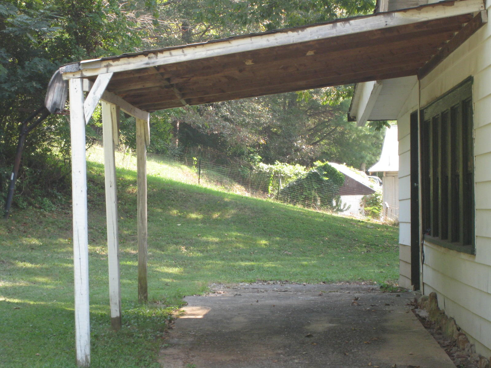 603 Webster Road Harriman, TN 37748 - Photo 3 of 15 IMG_0007