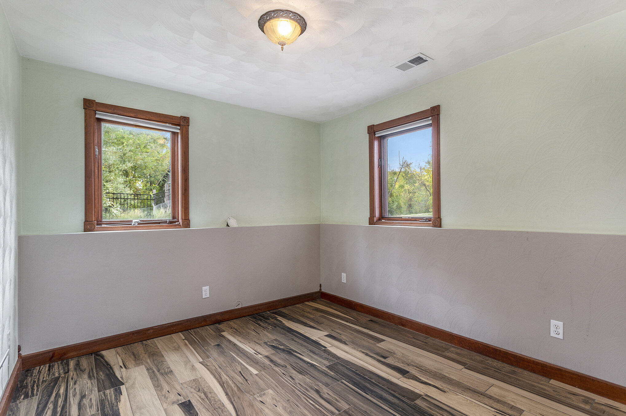 2389 Watkins Road Battle Creek, MI 49015 - Photo 21 of 38 024_2389_watkins_rd_battle_creek_mi_4901