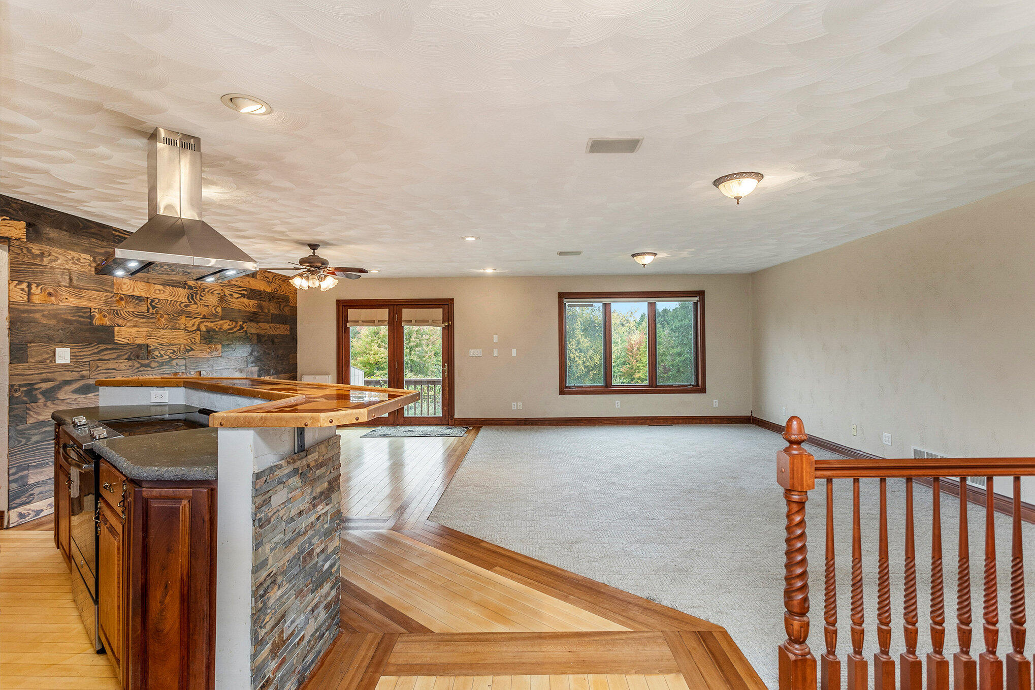 2389 Watkins Road Battle Creek, MI 49015 - Photo 4 of 38 010_2389_watkins_rd_battle_creek_mi_4901