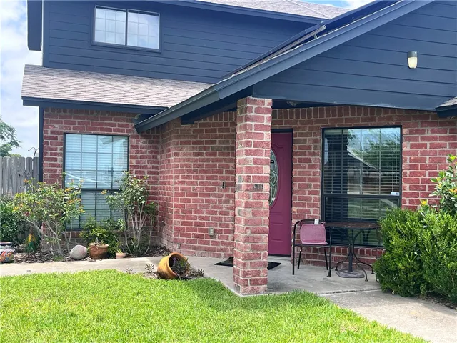 $2,500 | 9529 Lovebird Street, Corpus Christi, TX 78418