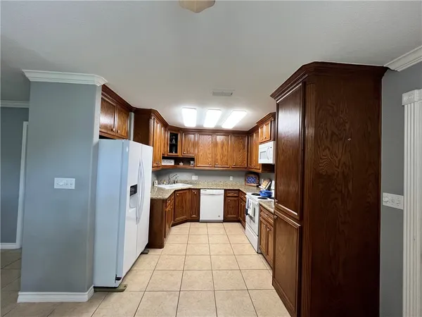 $2,500 | 9529 Lovebird Street, Corpus Christi, TX 78418