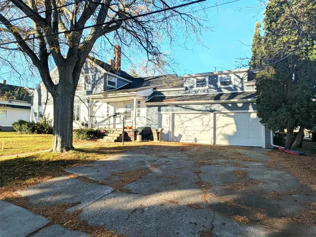 $179,900 | 421 Prospect Avenue, Alma, MI 48801