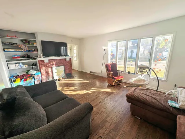 $179,900 | 421 Prospect Avenue, Alma, MI 48801