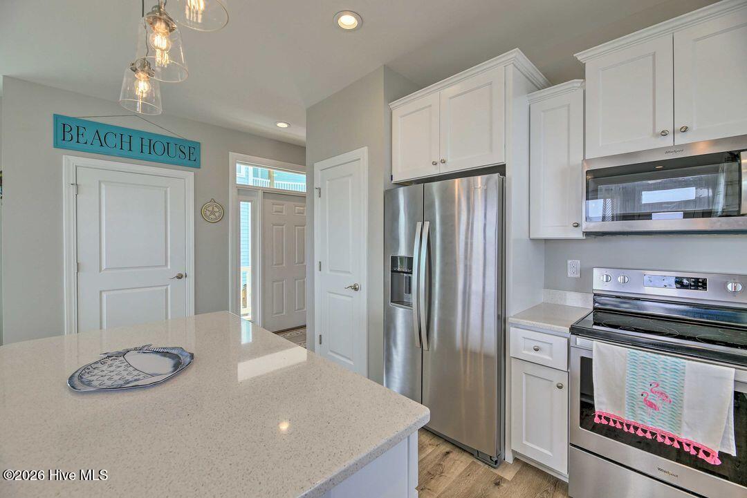124 Salt Marsh Way Atlantic Beach, NC 28512 - Photo 5 of 32