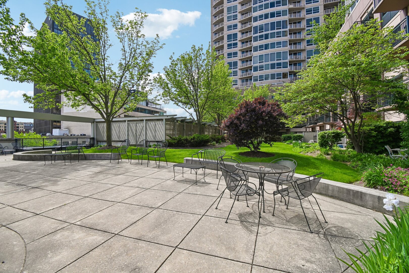 807 Davis Street, Unit 314 Evanston, IL 60201 - Photo 26 of 29