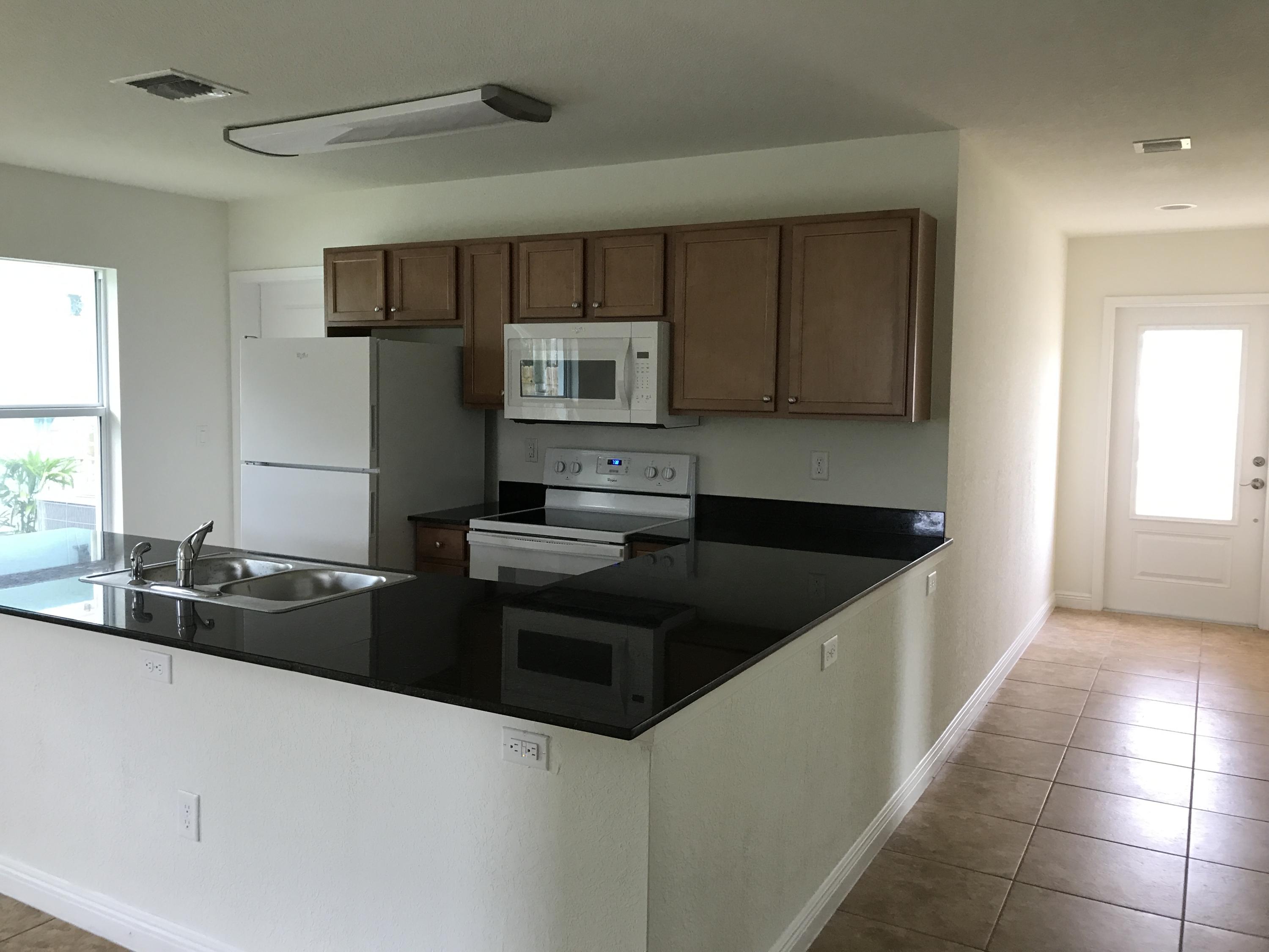 3561 Davis Road Lake Worth, FL 33461 - Photo 12 of 23 IMG_4060