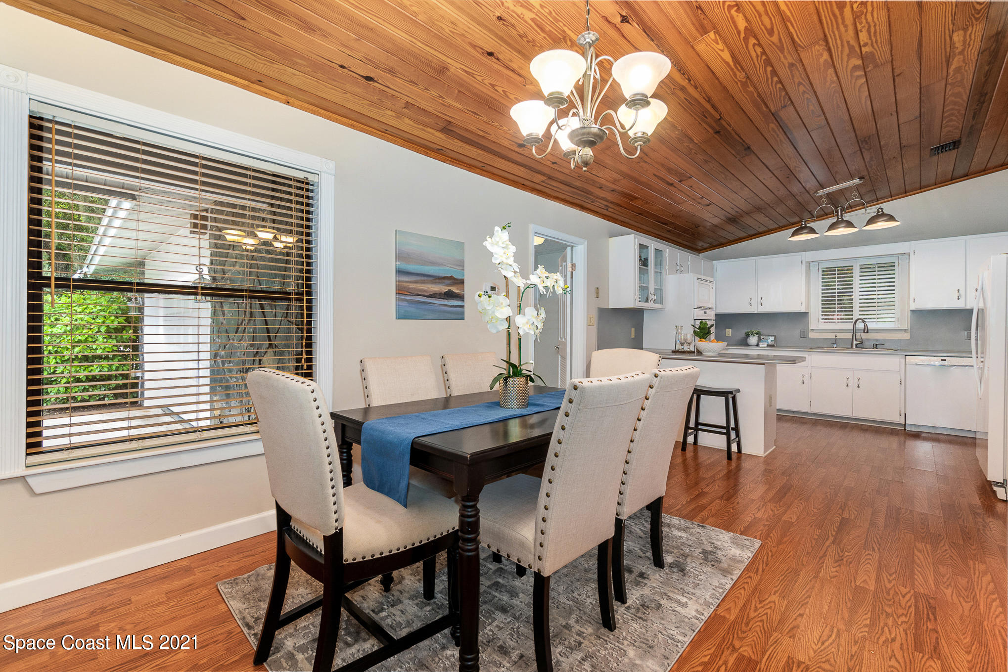 1805 Evers Road Melbourne, FL 32934 - Photo 7 of 29 a dining room with furniture and window