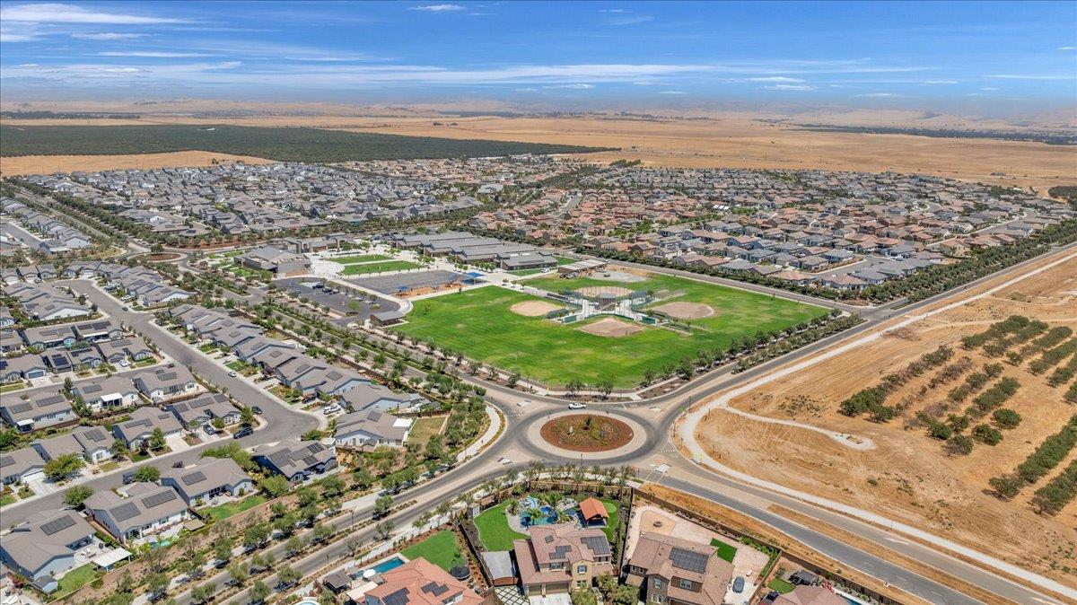 1003 Highland Road Madera, CA 93636 - Photo 71 of 73